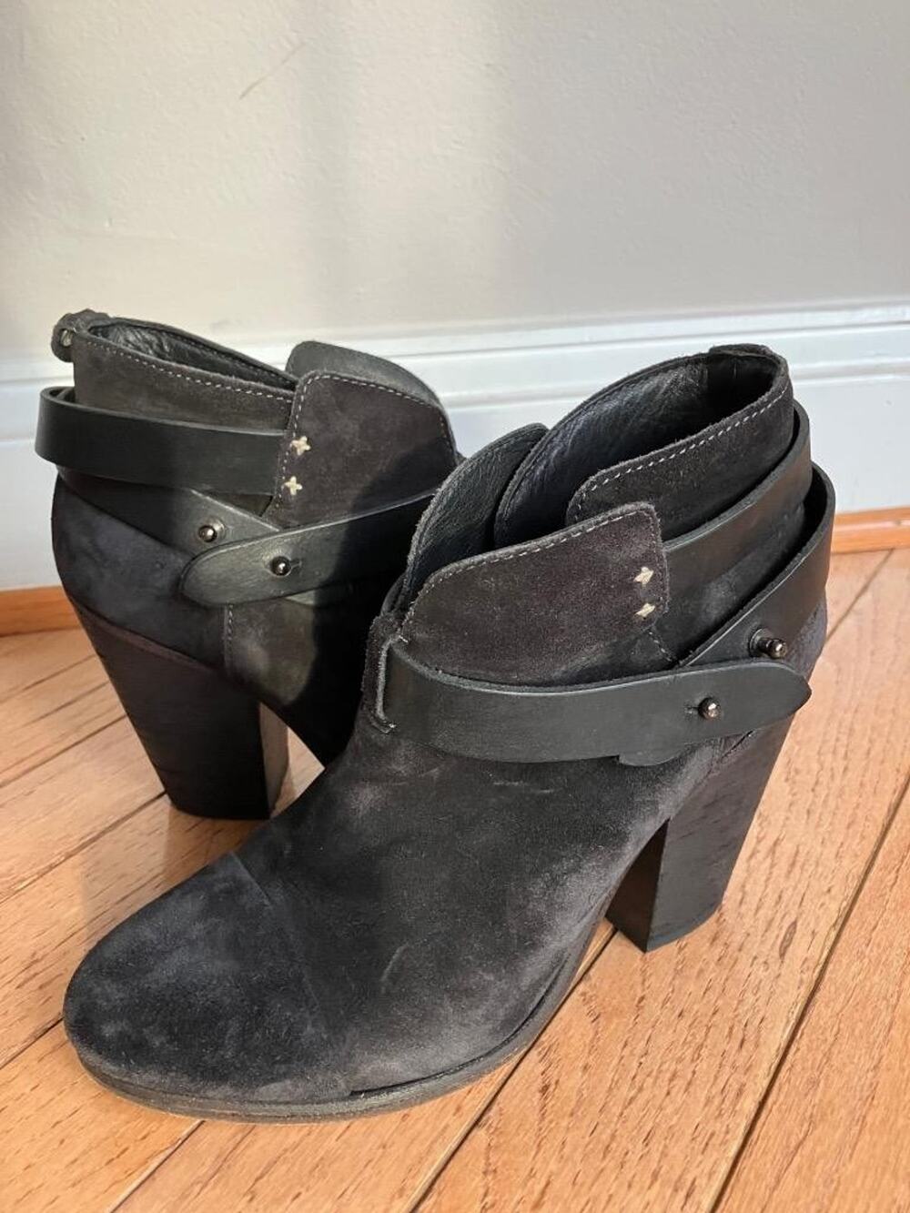 Rag & Bone Harrow SUEDE Ankle Boots size 6 (bot500